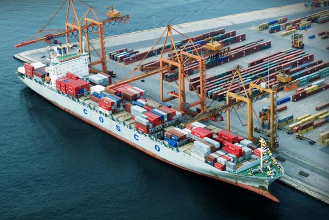 货代公司为客户提供稳定海运服务